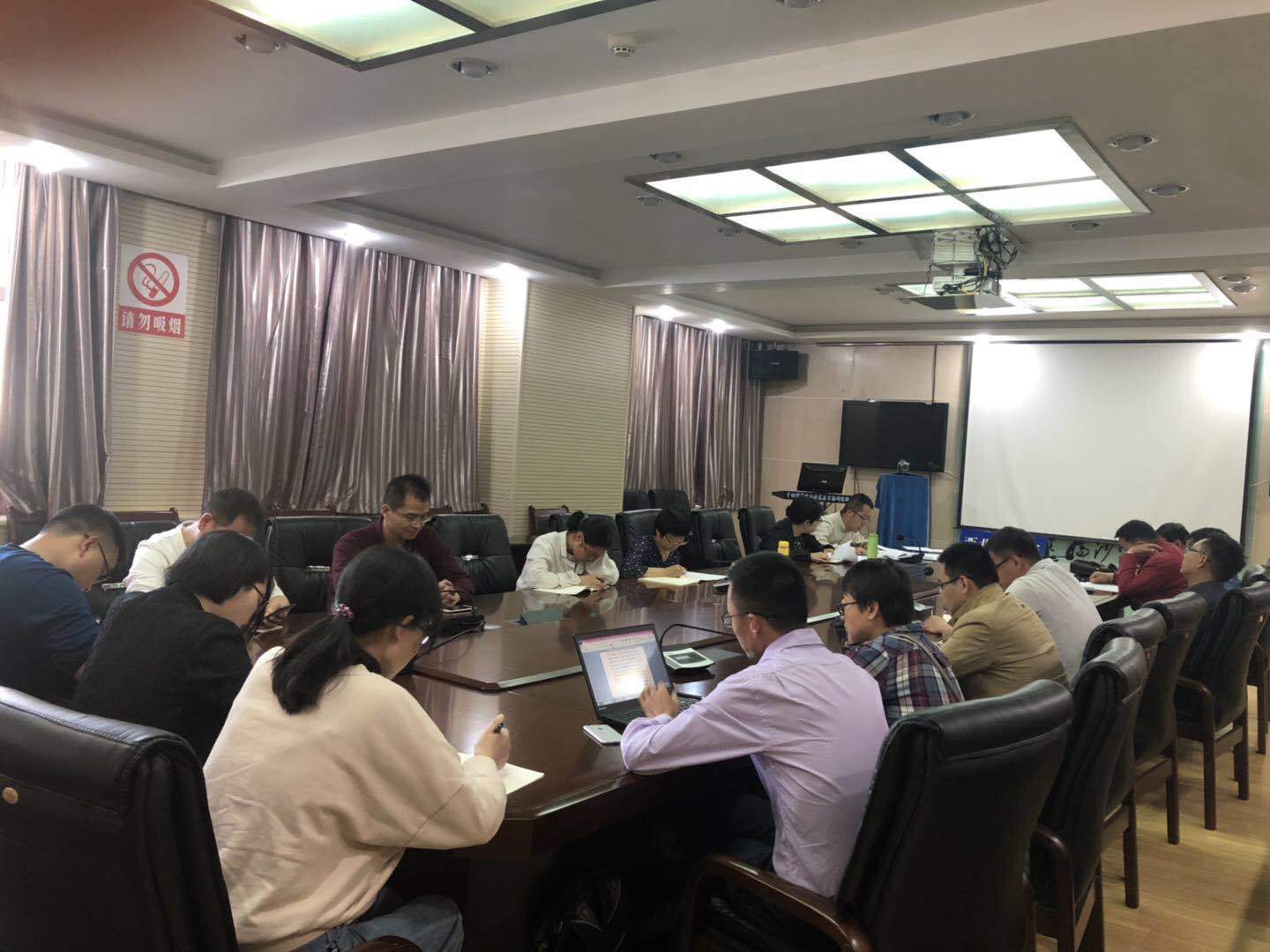 香港内部信封料一码