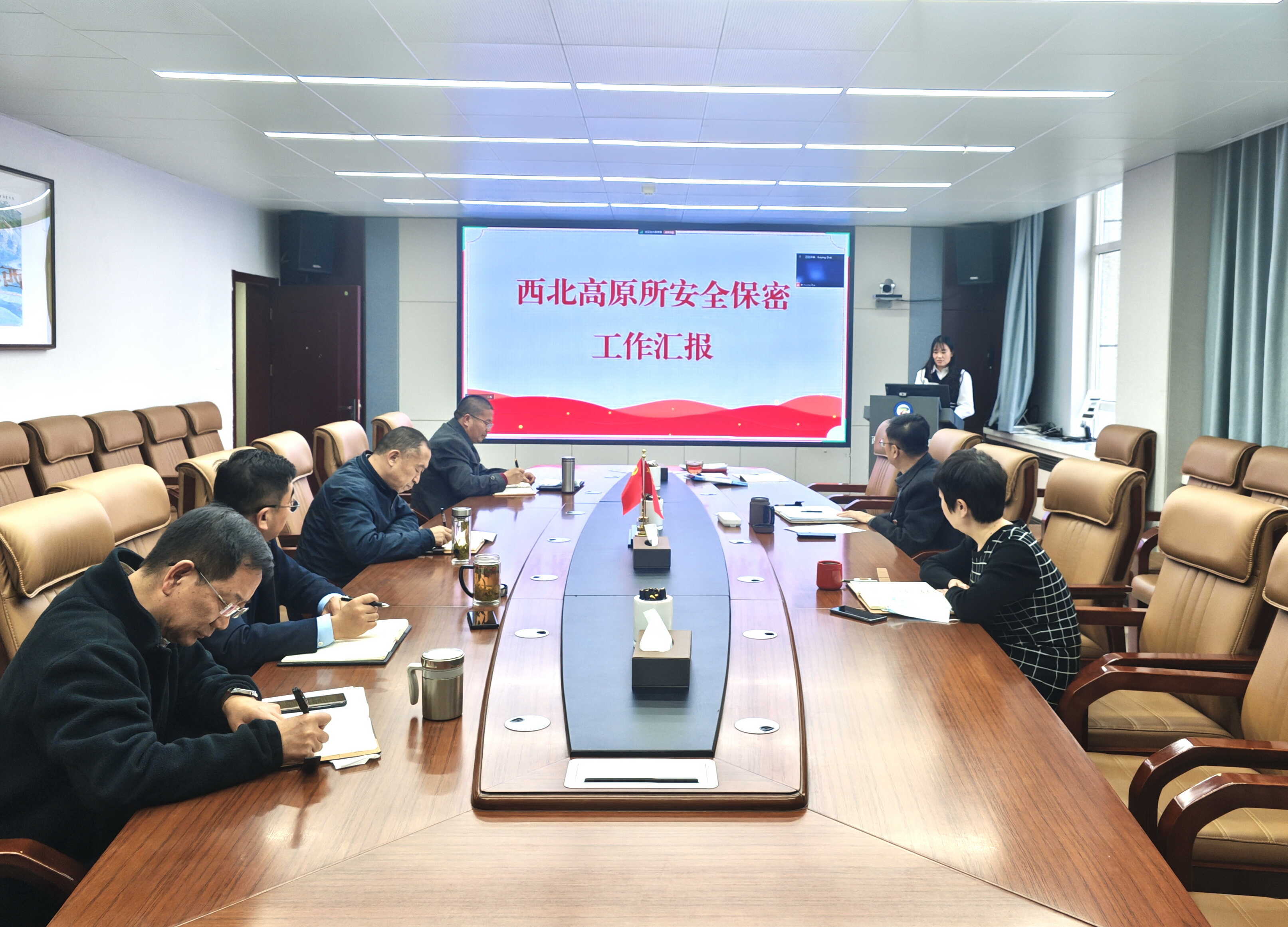 微信图片_20241112150253.jpg 香港内部信封料一码